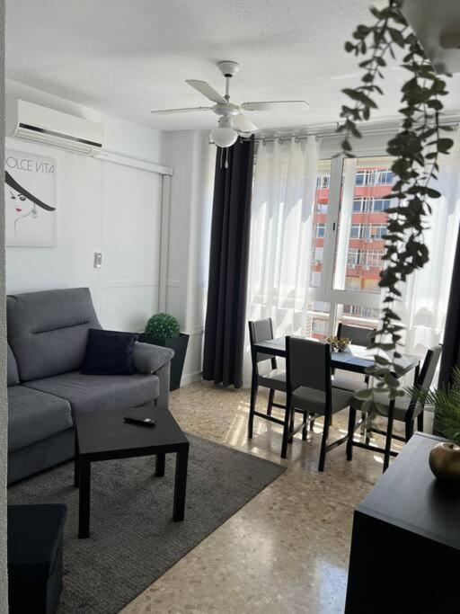 Apartments In Center توريمولينوس المظهر الخارجي الصورة