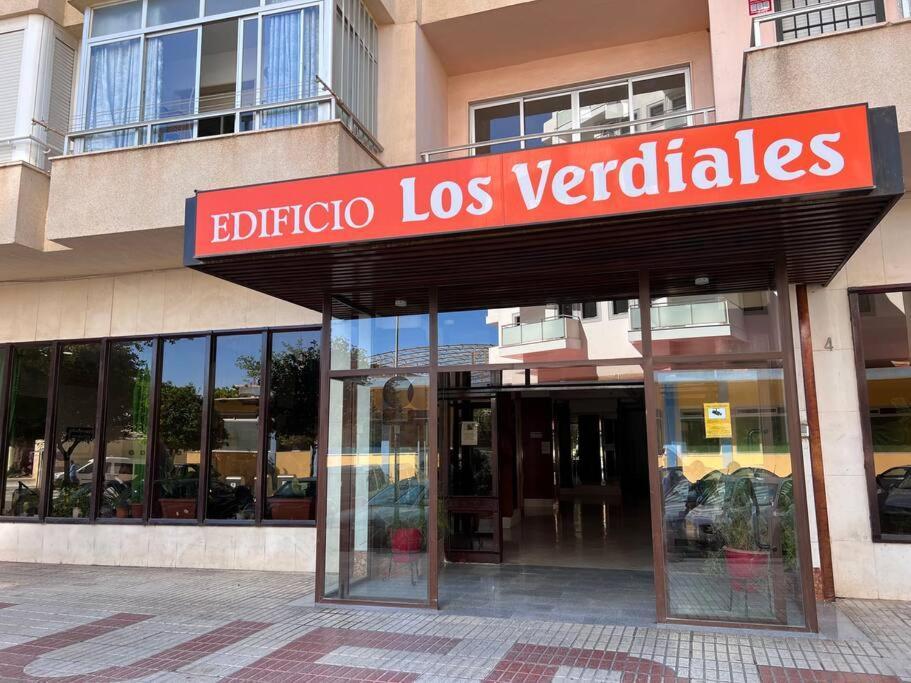 Apartments In Center توريمولينوس المظهر الخارجي الصورة